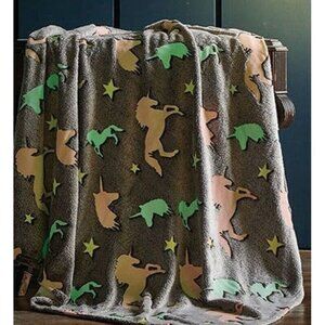 New Unicorns Glow in the Dark Soft Plush Gift Fleece Throw Blanket Stars Unicorn